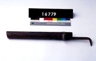 Seam raker used by shipwrights