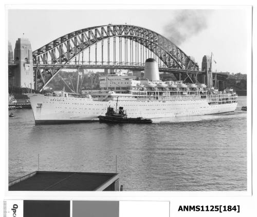 P&O passenger liner ARCADIA approaching its berth at Circular Quay assisted by the tug WOONA