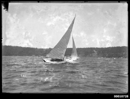 21-foot restricted class yacht WATTLE on Sydney Harbour, INSC 980