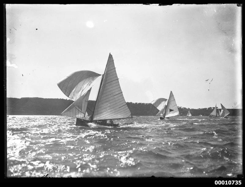 16-foot skiffs racing on Sydney Harbour – Works – collections.sea.museum/