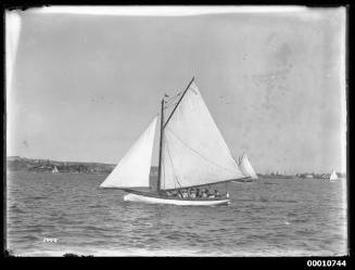 Sailing vessel on Sydney Harbour, INSC 1000