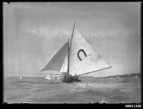 18-footer PASTIME  racing on Sydney Harbour