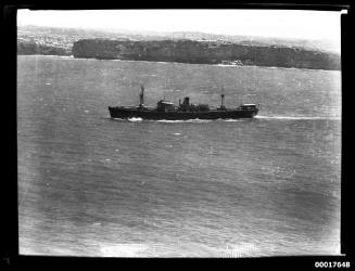 WAIRUNA passing South Head