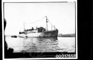 Troopship DUNTROON on Sydney Harbour