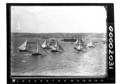 18-footer Championship start North-West of Clark island.