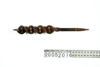 Auger drill bit