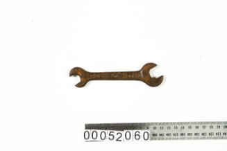 Open end spanner