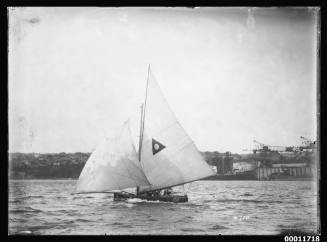 18-foot skiff FURIOUS racing near Cockatoo Dockyard