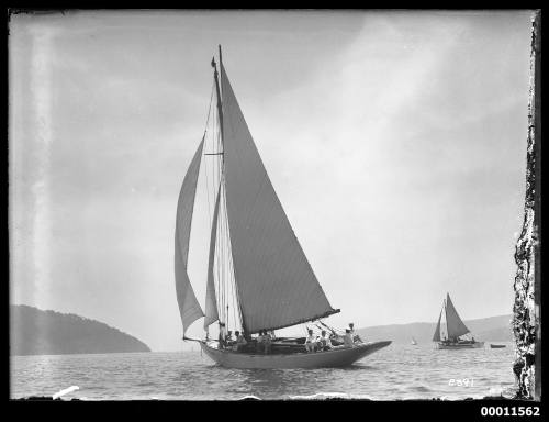 Yachts racing at the Pittwater Regatta