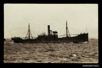 SS KOONDA, McIlwraith McEacharn Limited, underway