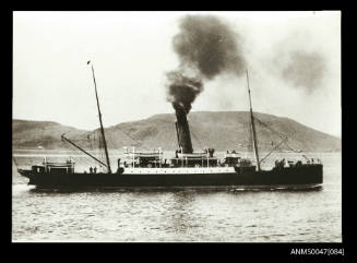 SS TAKAPUNA underway in a harbour