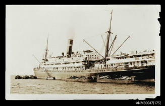SS MARELLA, Burns Philp Line, taking on supplies