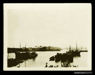 Small vessels including TAVIUNI, SEAHAWK, EAST STAR, NYMBOIDA  and CITY OF GRAFTON