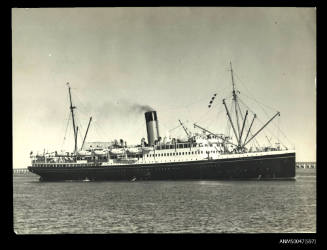 SS KATOOMBA, passenger ship, under way in harbour