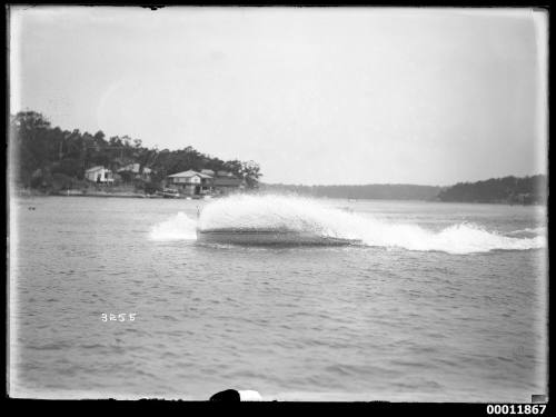 Motor launch MISS PHYLLIS at speed