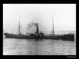 SS KOLYA, Adelaide Steamship Company,  underway