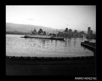 Photographic negative showing the ship NIEUW HOLLAND on Sydney Harbour