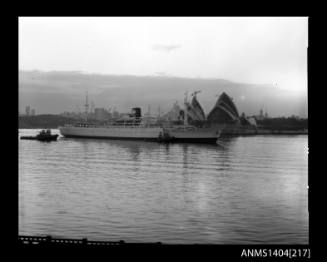 Photographic negative showing the ship NIEUW HOLLAND on Sydney Harbour