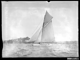 Sailing vessel on Sydney Harbour, INSC 2894