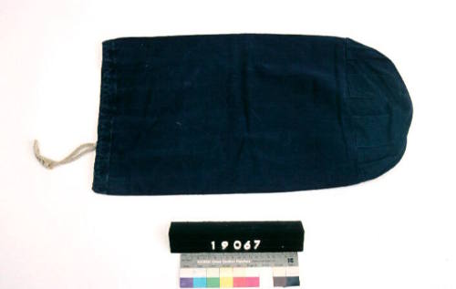 Royal Australian Navy kit bag - Junior Sailor's round No. 2 Rig
