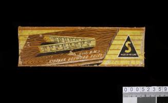 Folding wooden rulers' box