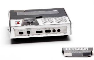 Portable tape recorder