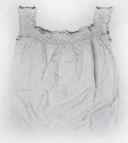 White ladies sleeveless camisole