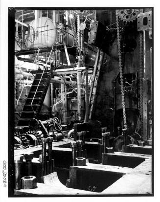 Machinery at Cockatoo Dockyard, Sydney, 19 August 1940