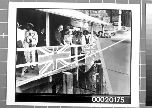 Launch of HMAS MILDURA at Morts Dock