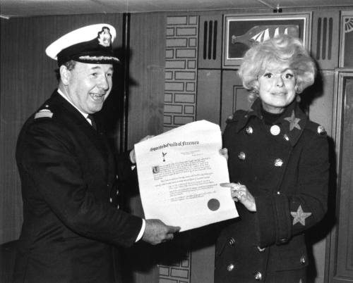 Carol Channing and Captain Gerry McGowan aboard SPIRIT OF LONDON