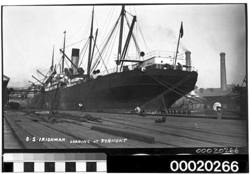 SS IRISHMAN loading at Pyrmont