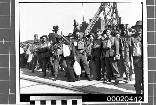 Australian troops preparing to depart Sydney