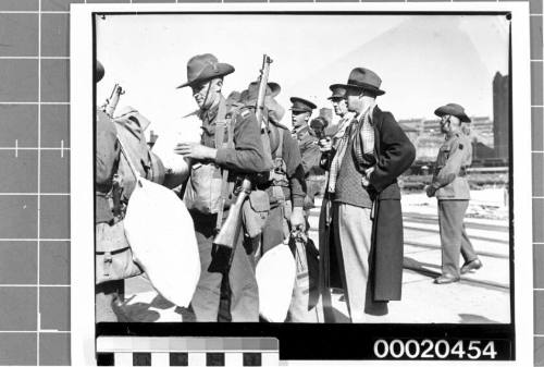 Australian troops preparing to depart Sydney