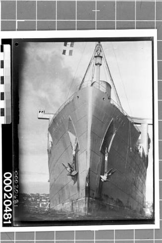 Bow of RMS QUEEN MARY in Port Jackson in Sydney