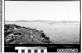 Warship in Sydney Harbour, possibly HMS NEW ZEALAND