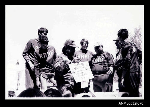 Ken Warby and RAAF supporters