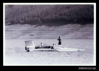 Ken Warby on SPIRIT OF AUSTRALIA at Blowering Dam