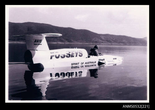 SPIRIT OF AUSTRALIA on still waters of Blowering Dam