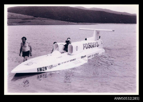 SPIRIT OF AUSTRALIA marked KW2N with sponsor logos : In tune with vane - Nile - Shell