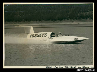 SPIRIT OF AUSTRALIA at speed