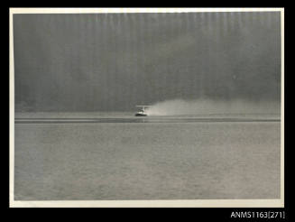 SPIRIT OF AUSTRALIA at speed