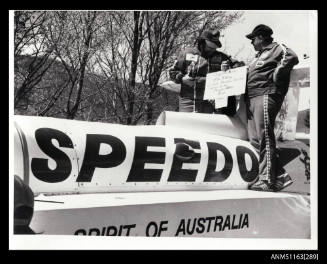 Ken Warby and Robert Apathy on SPIRIT OF AUSTRALIA
