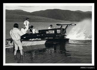 LIE FOX CB150n hydroplane with outboard engine and horizontal tail plane