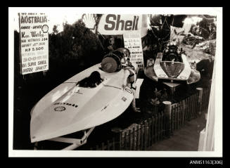 SPIRIT OF AUSTRALIA and FAIR DINKUM on promotional display