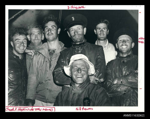 The group of seven sailors