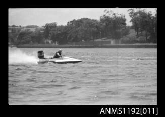 Power boat 919N At speed