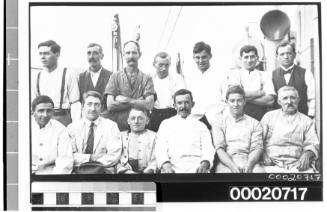 Shipping captains, officers and crew