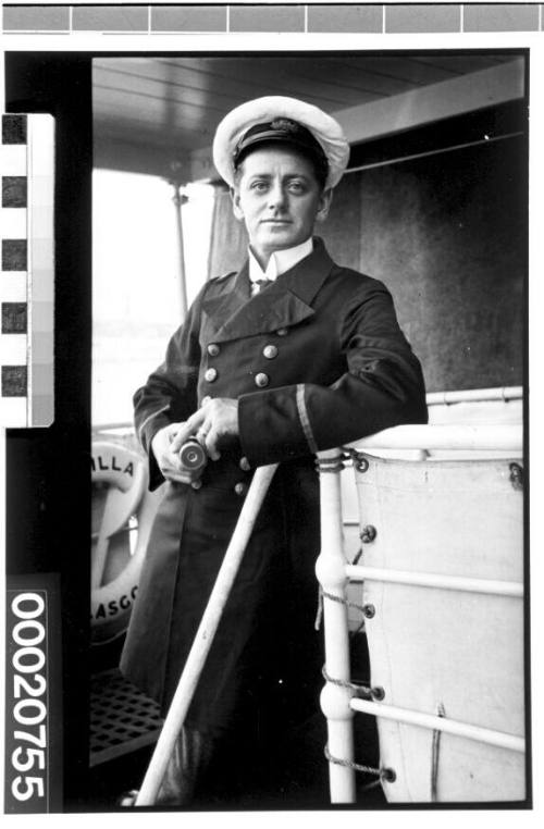 Unidentified officer of the British India Steam Navigation Company