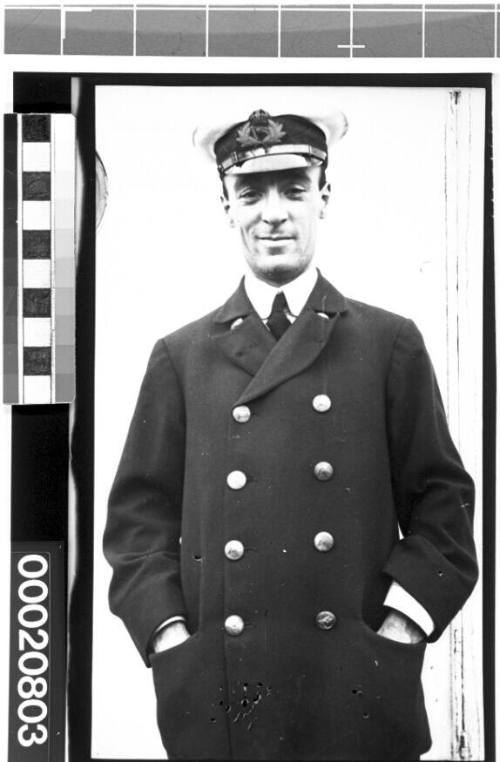 Unidentified officer of the White Star Line