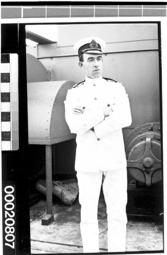 Unidentified officer of the White Star Line